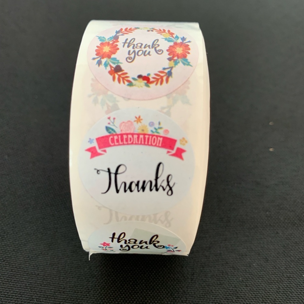 Thank You Sticker Labels 500 labels on roll. 1” Round NWT 8 Designs